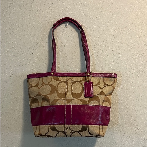 Coach Signature Khaki Magenta Berry Stripe Patent Leather Tote Handbag - Picture 1 of 11
